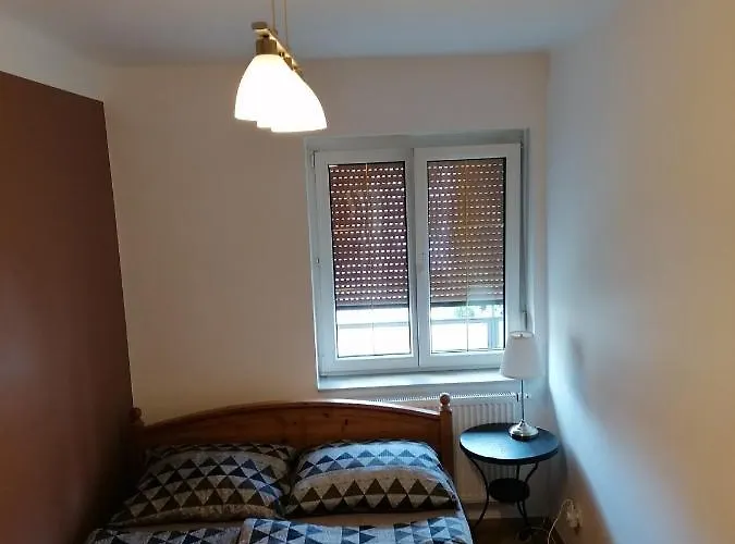 Alex Апартаменты *